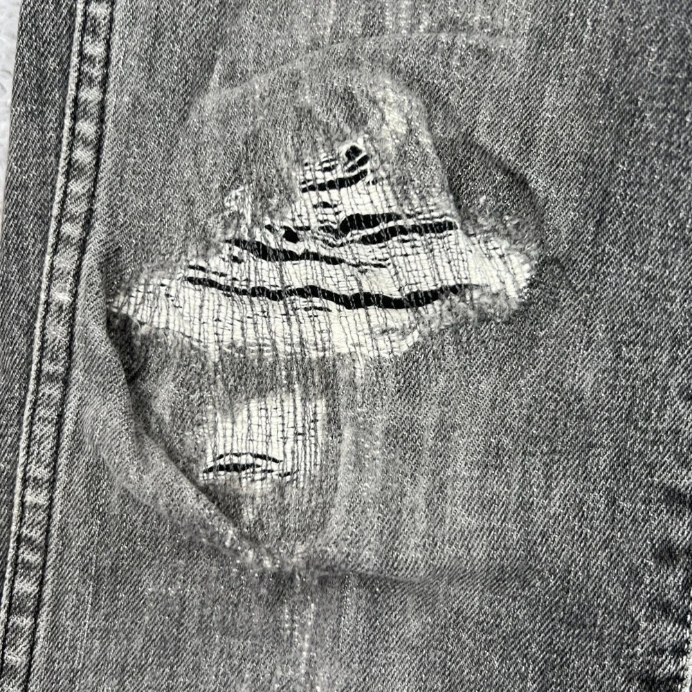 Volcom Slim Straight Jeans Size 28 Grey Distressed Skate Grunge Y2K Streetwear